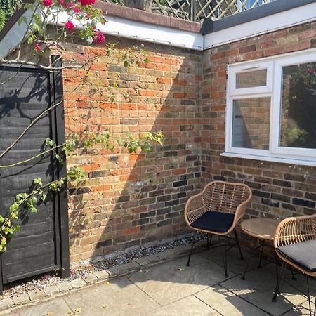 2 Bedroom House In Central Windsor - The Town Dış mekan fotoğraf