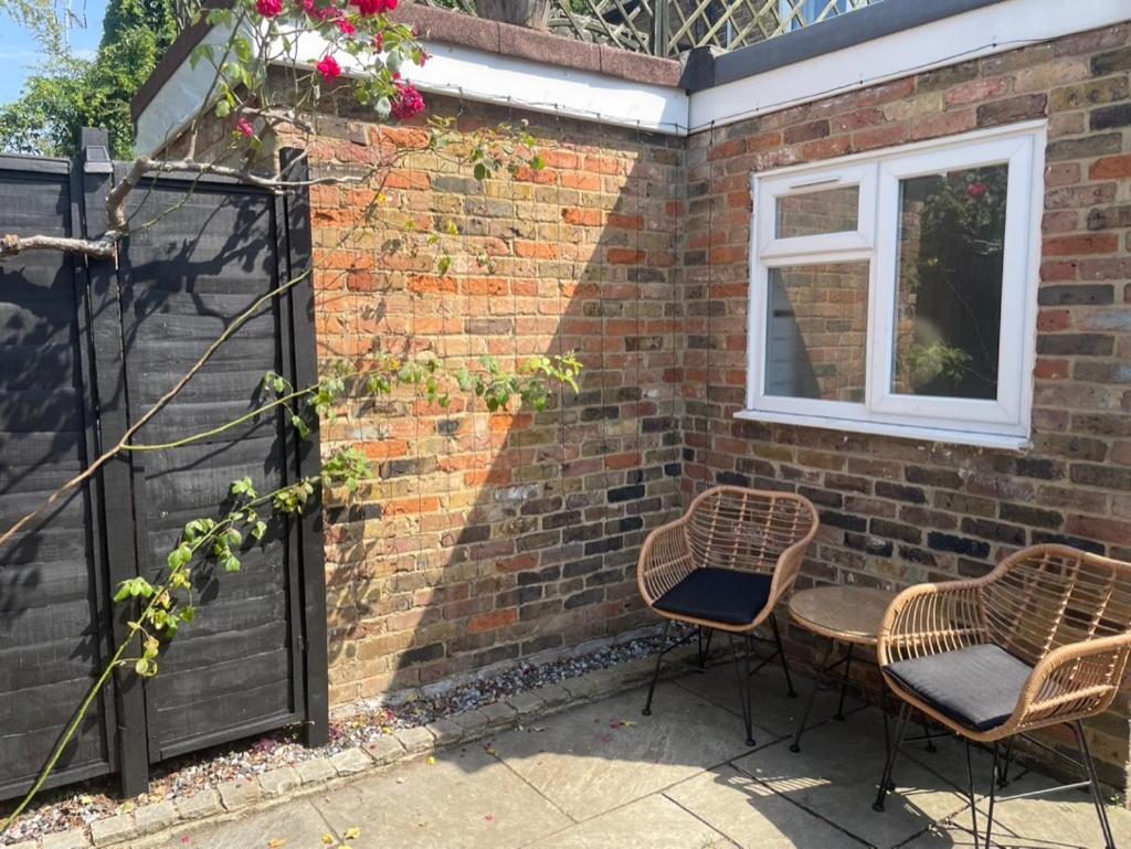 2 Bedroom House In Central Windsor - The Town Dış mekan fotoğraf